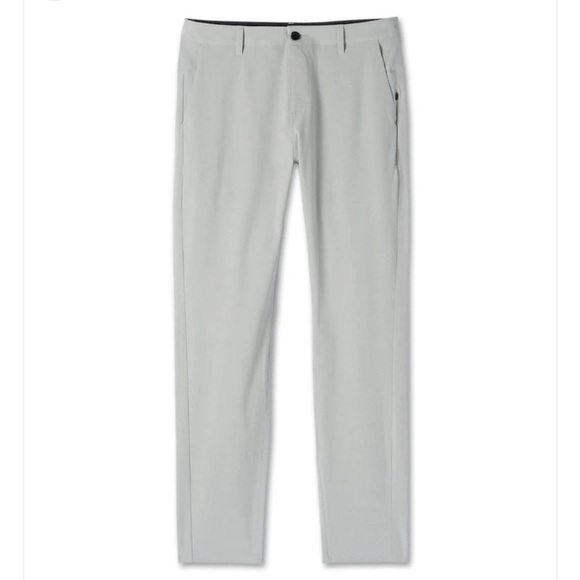 Vuori Aim Pant Sky Grey Mens Slim Fit Athletic Stretch Golf Sz 33 x 32 NEW - Picture 1 of 12